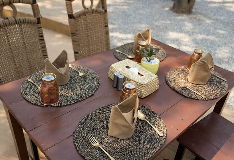 هتل Unnati Cultural Village