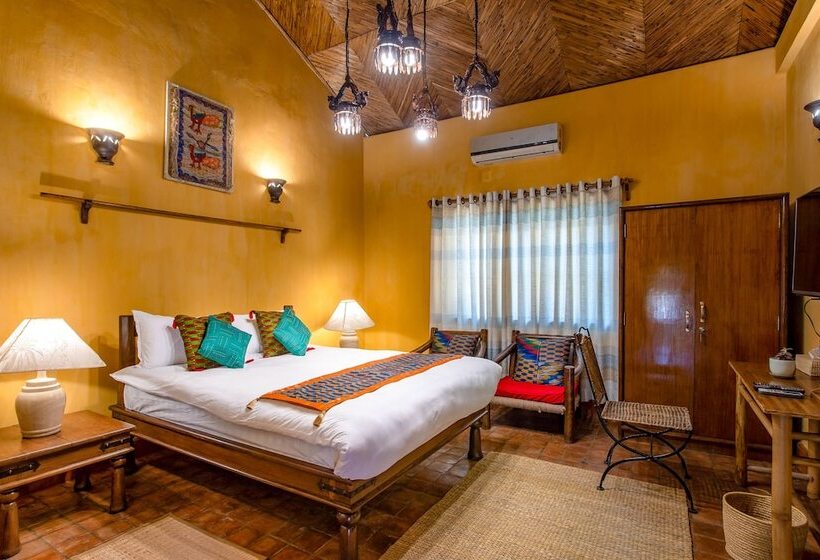 هتل Unnati Cultural Village