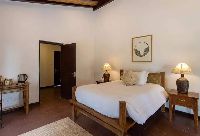 هتل Unnati Cultural Village