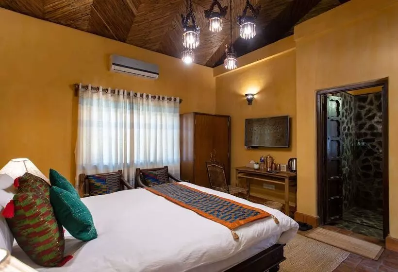 هتل Unnati Cultural Village