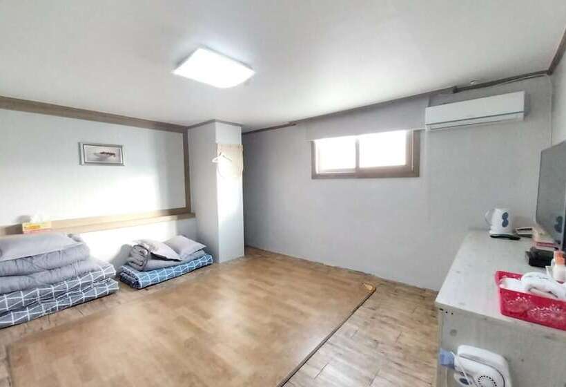 モーテル Andong Kara