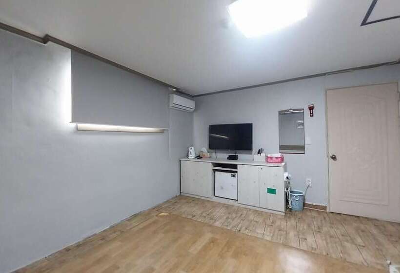 モーテル Andong Kara