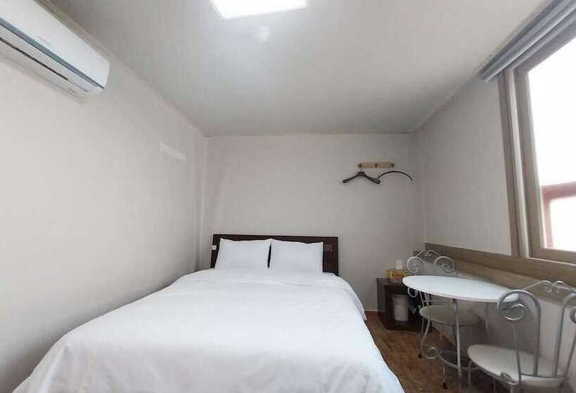 モーテル Andong Kara