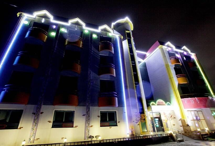 Motel Chuncheon Leo