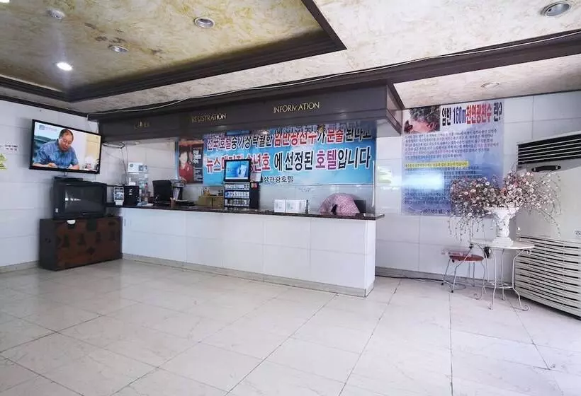 モーテル Donghae Maritime Tourism