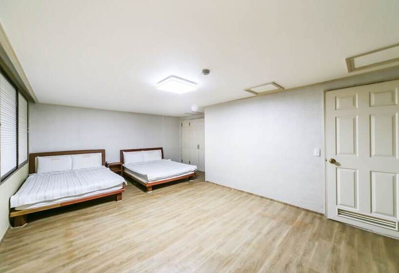 Motel Donghae Maritime Tourism