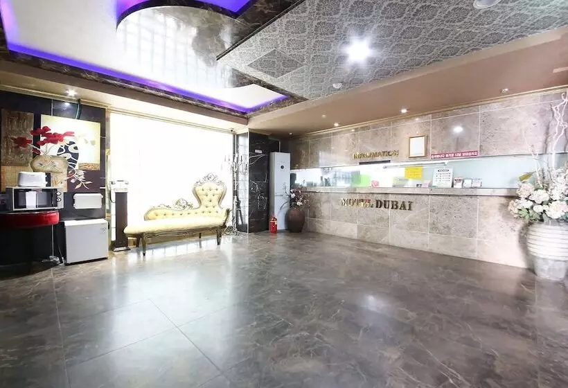 モーテル Geochang Dubai