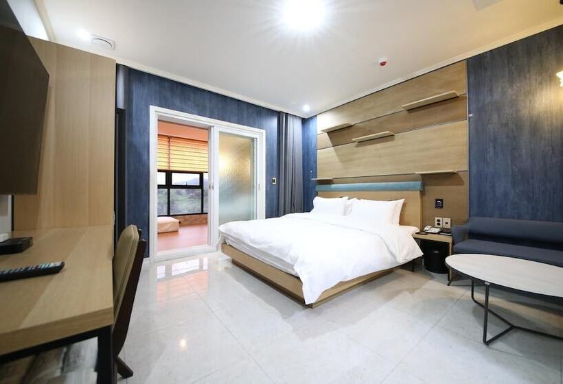 汽车旅馆  Geumsan High Hill Self Check In