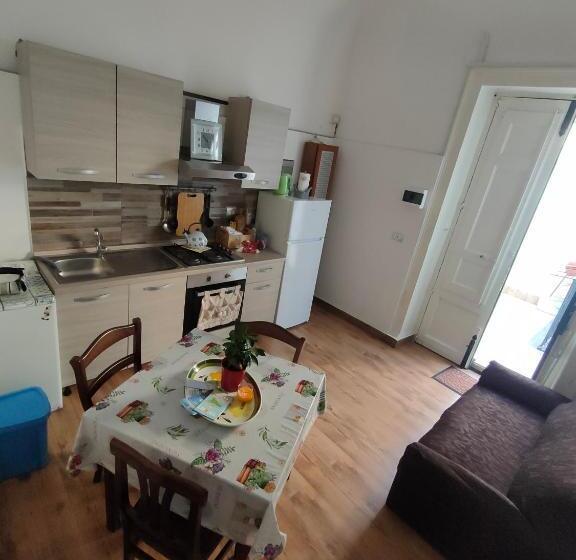 پانسیون Arco Del Vescovo 1