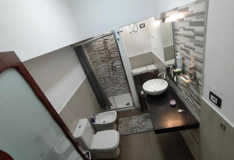 پانسیون Arco Del Vescovo 1