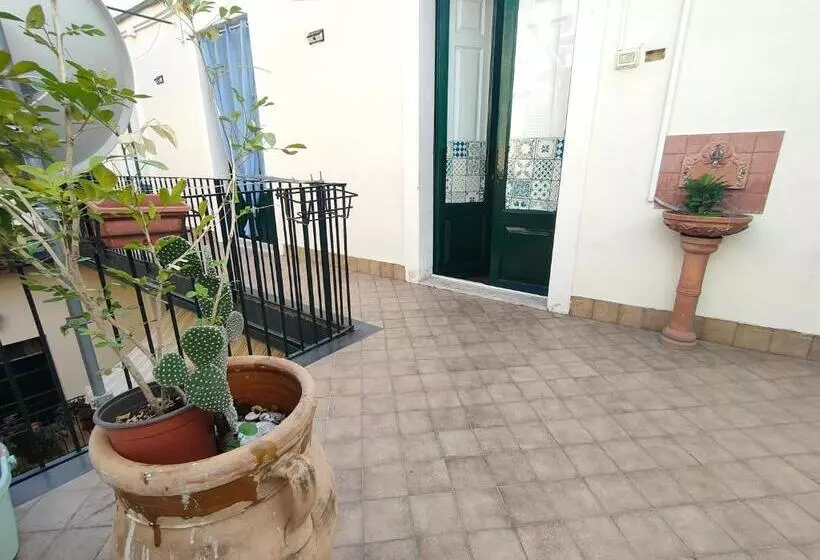 Majatalo Arco Del Vescovo 1