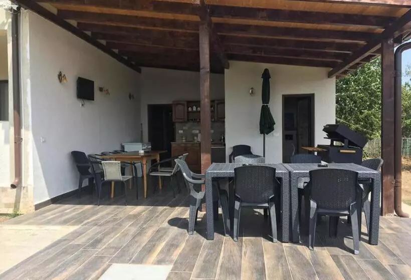 Majatalo Bella Vista