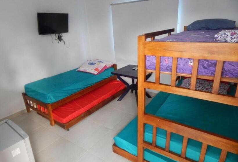 پانسیون Habitaciones Villa María