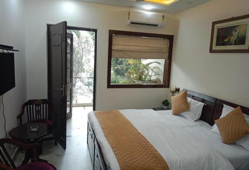 ペンション Yana S B&b Nearby Aiims Hospital