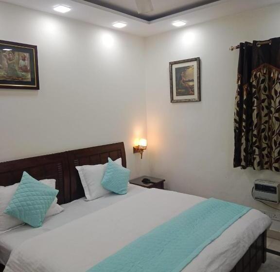 ペンション Yana S B&b Nearby Aiims Hospital