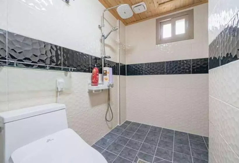 Udo Sarangchae Pension