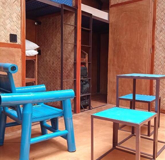 ユースホステル At Home Annex