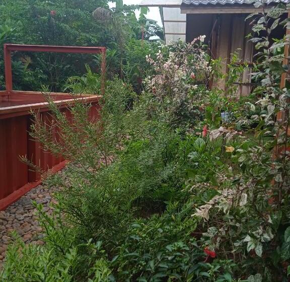 ユースホステル At Home Annex