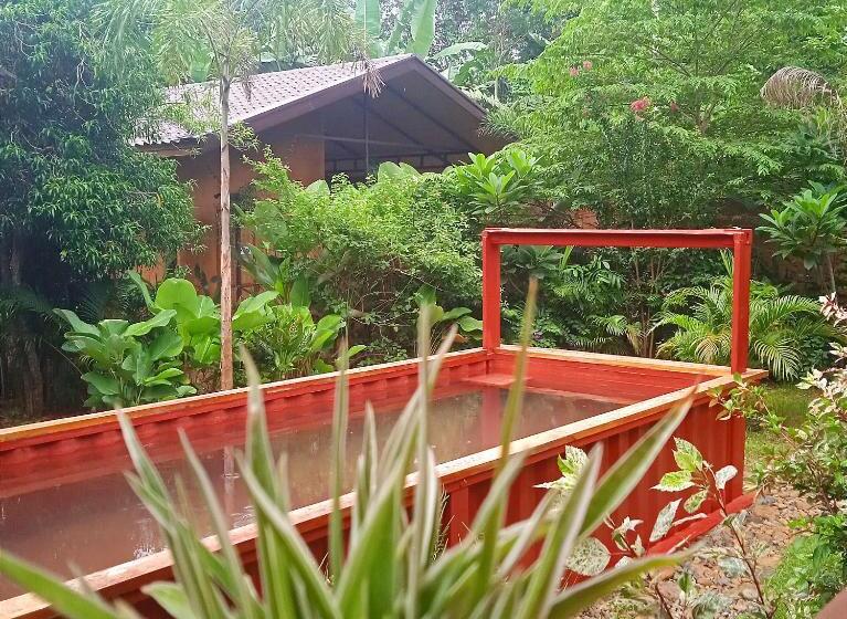 ユースホステル At Home Annex