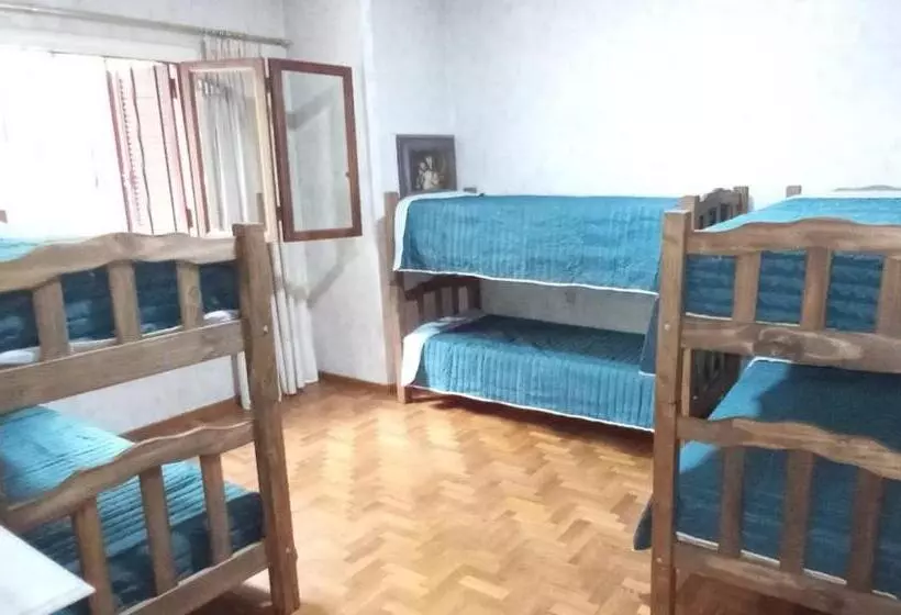 Hostel Casteleyhost