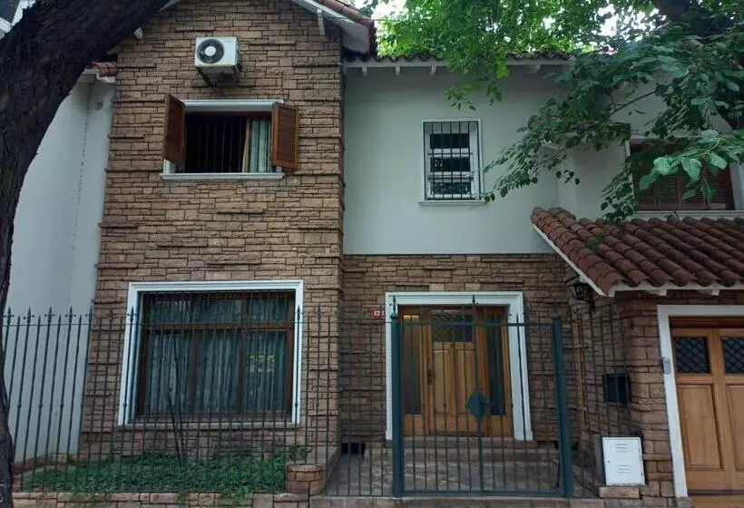 Hostel Casteleyhost