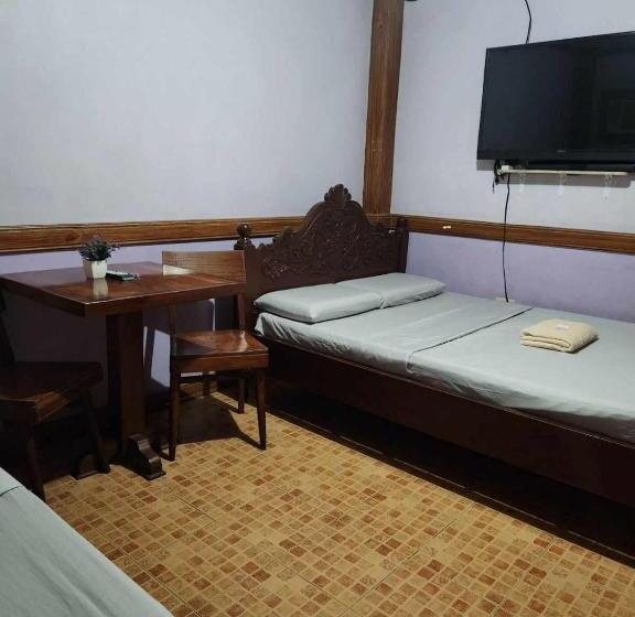 فندق صغير Family Room In Bato, Camarines Sur