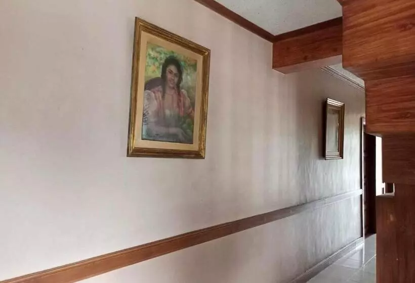 ユースホステル Family Room In Bato, Camarines Sur