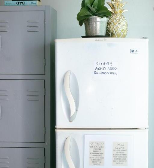 Hostel Hostal Cuca Macuca