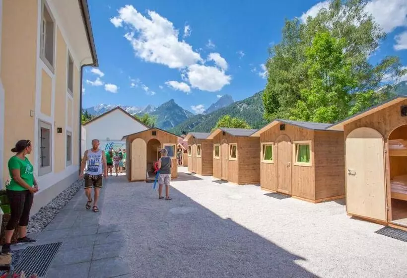 ユースホステル Life Camp