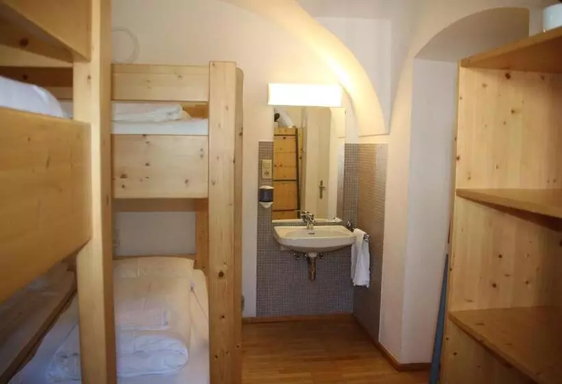 ユースホステル Life Camp