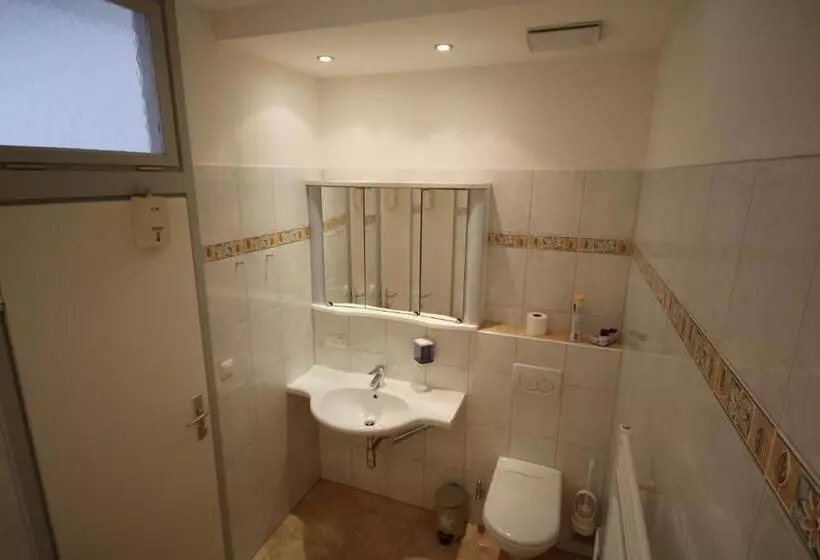 ユースホステル Life Camp