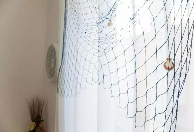 تختخواب و صبحانه Le Cale