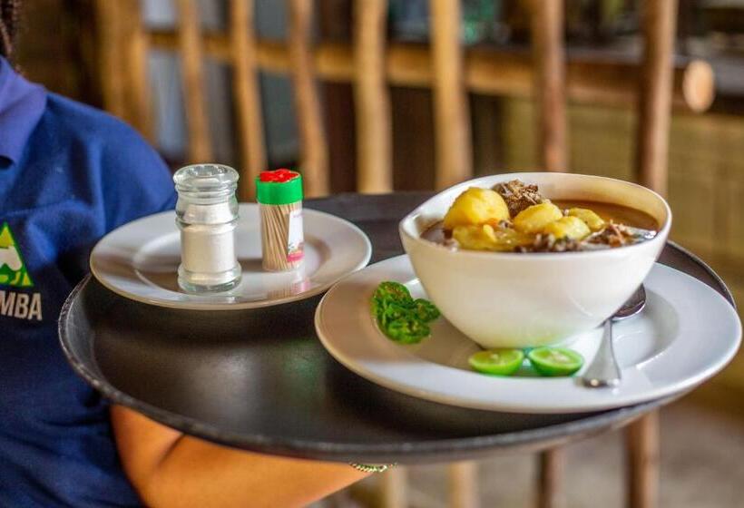 تختخواب و صبحانه Modamba Bar, Restaurant And Social Hall