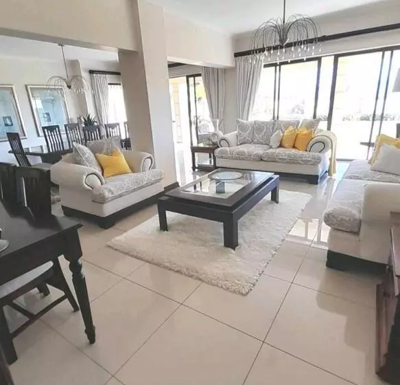 تختخواب و صبحانه The Ridge Bnb