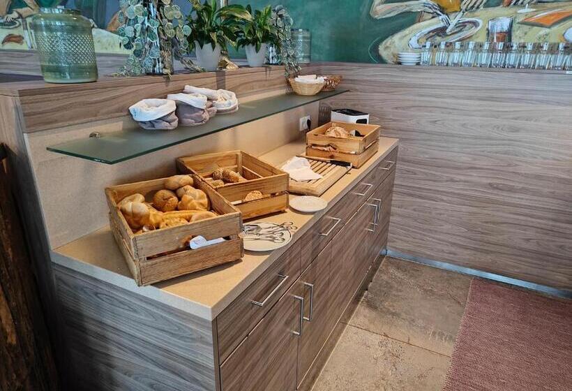 Отель Aviva Für Singles & Alleinreisende