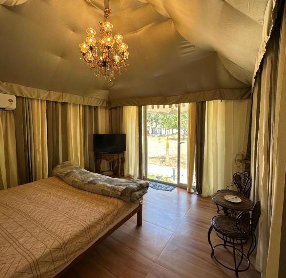 酒店 Chitragarh Farm