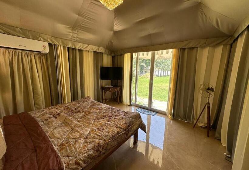 酒店 Chitragarh Farm