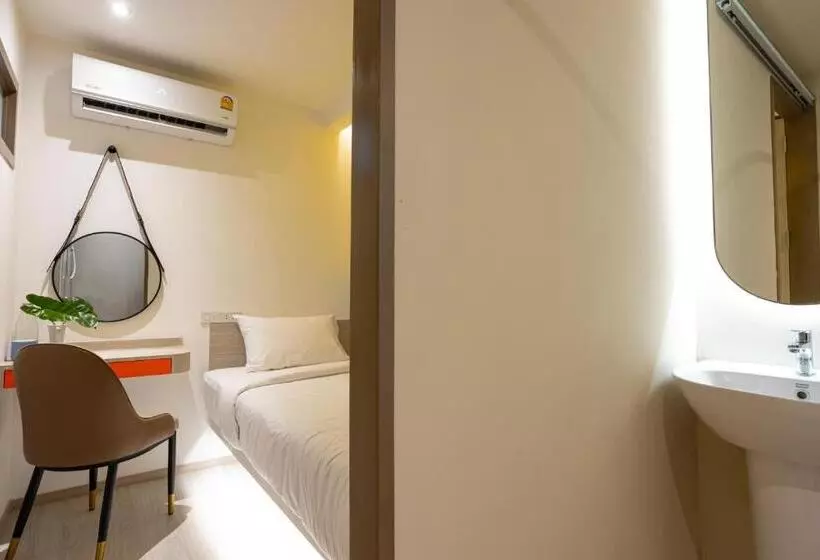 هتل کپسول L Minitel At Night Bazaar Chiangmai