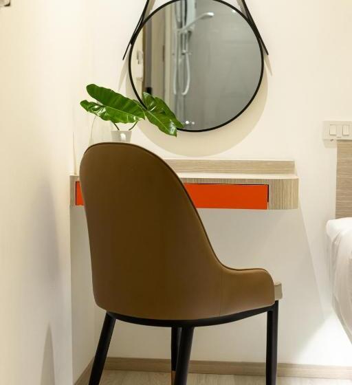 هتل کپسول L Minitel At Night Bazaar Chiangmai