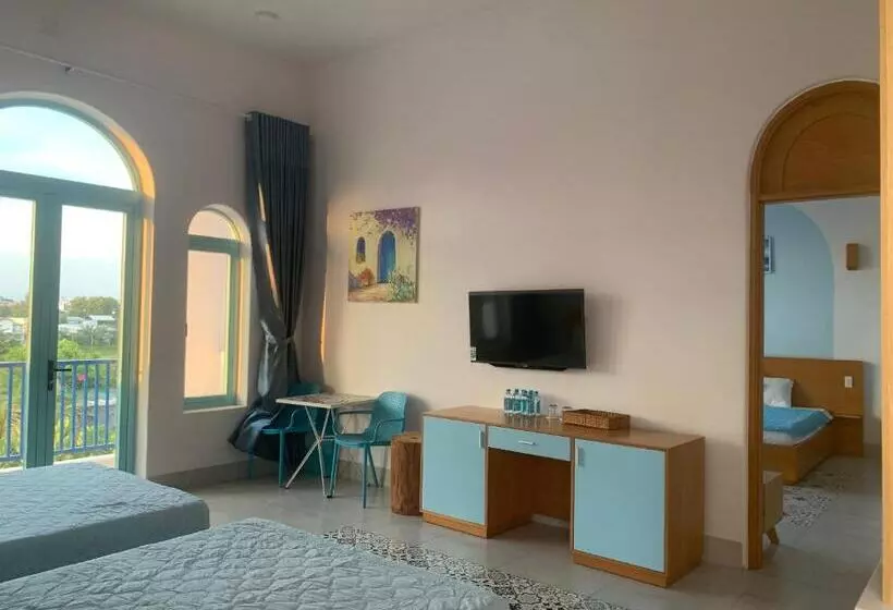 هتل Santorini Villa Cam Ranh