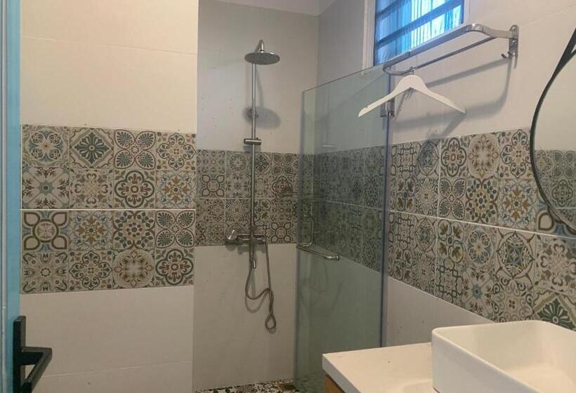 هتل Santorini Villa Cam Ranh