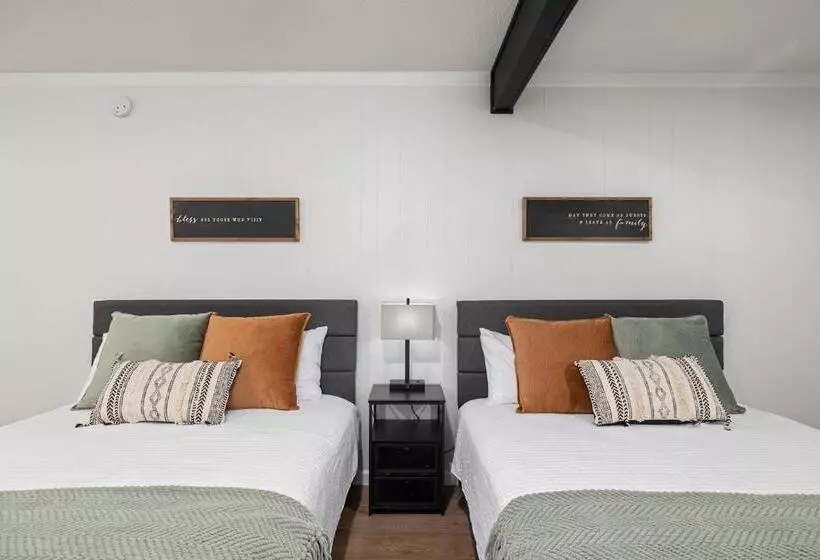 Hotelli The Lofts On Indian Point   Near Silver Dollar City