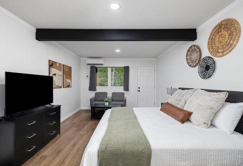 ホテル The Lofts On Indian Point   Near Silver Dollar City