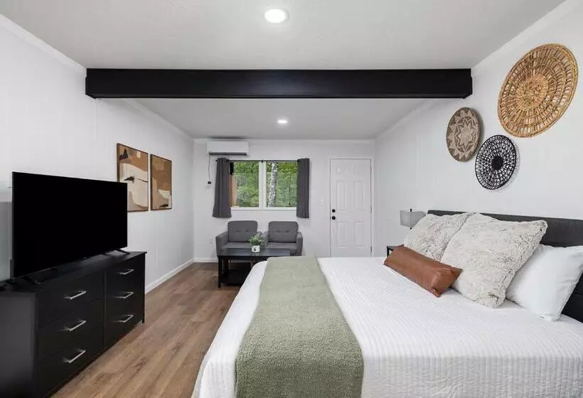 Hotelli The Lofts On Indian Point   Near Silver Dollar City