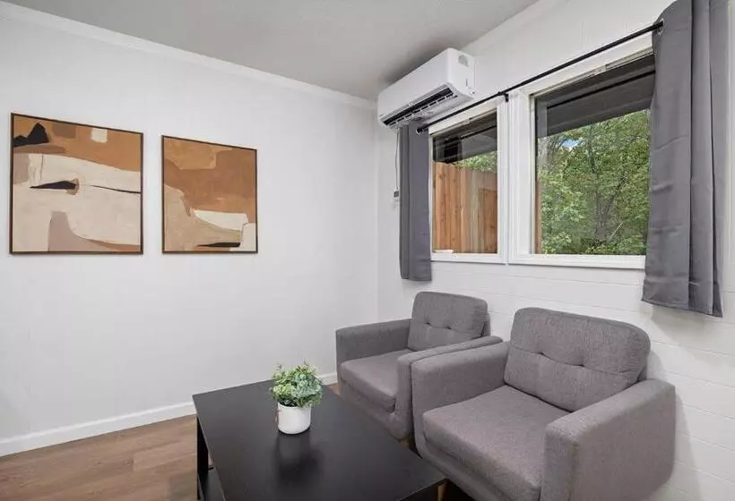 Hotelli The Lofts On Indian Point   Near Silver Dollar City