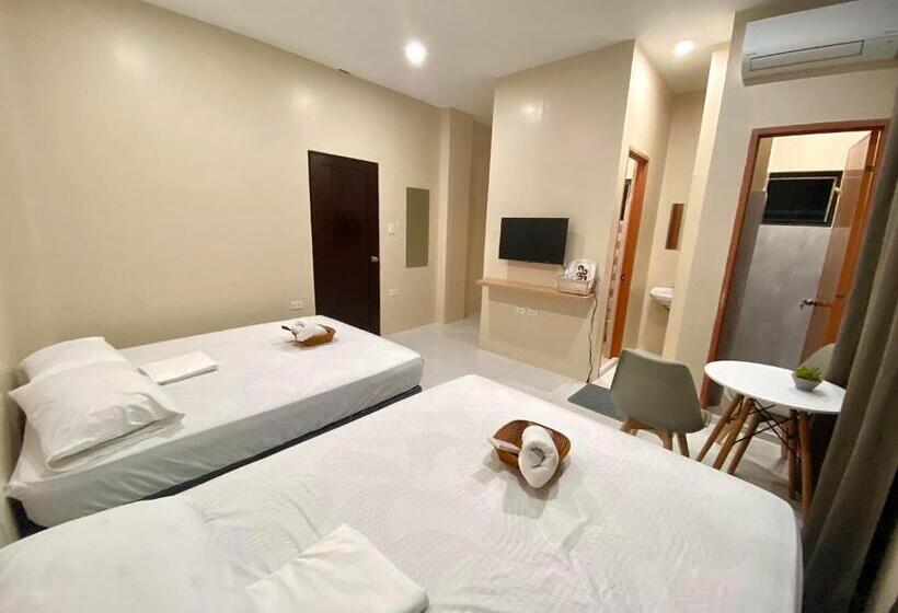 酒店 Torres Traveller S Inn