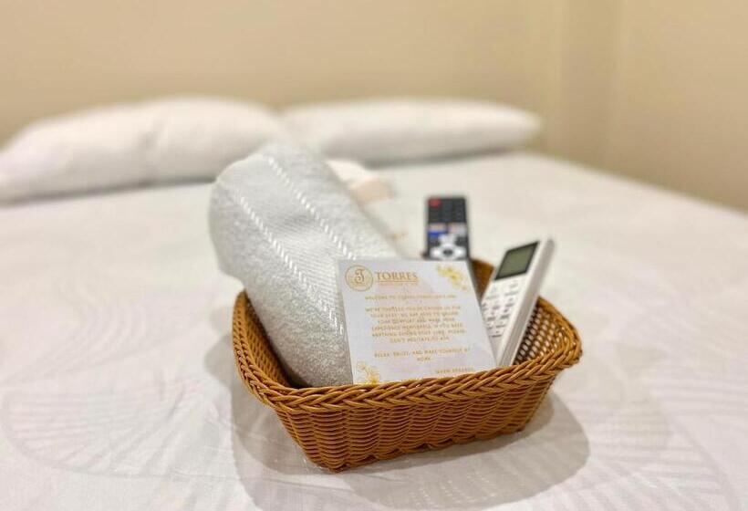 酒店 Torres Traveller S Inn