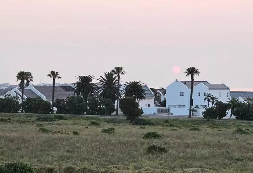 Majatalo At 3 Brides Self Catering