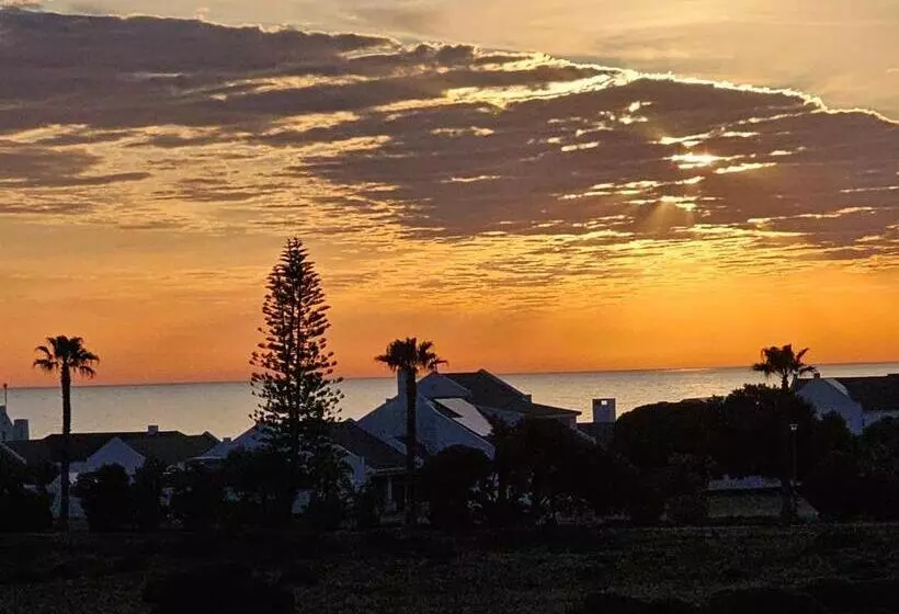 Majatalo At 3 Brides Self Catering