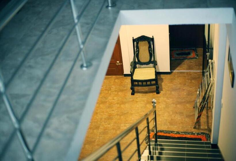 بنسيون Bluewave Inn Weligama